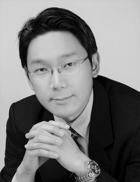 Professor Amornpong Vachiramon