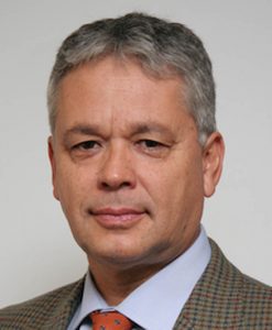 Dr. Horacio Escobar